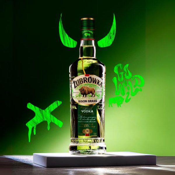 Zubrowka Bison Grass Vodka 6X70CL - Image 3